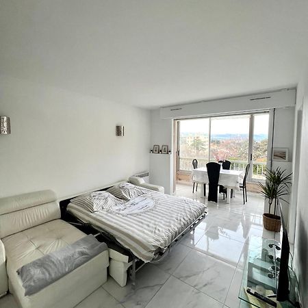 Studio 4 Couchages A 12 Min De La Plage A Pied Avec Wifi, Le Parking Est En Option Antibes Exterior foto